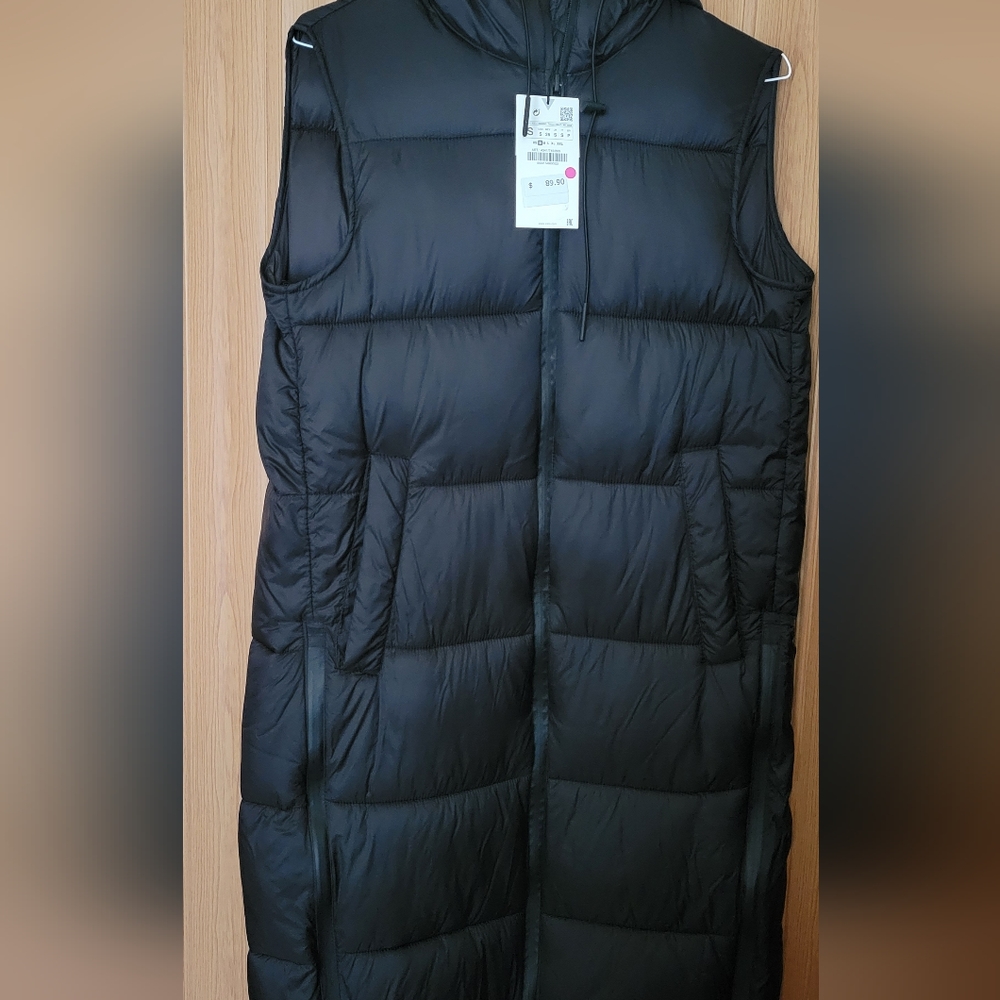 Vest - Picture 3 of 3